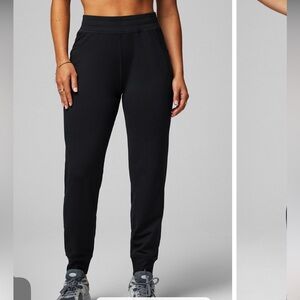 Fabletics High-Waisted Cold Weather Pocket Jogger